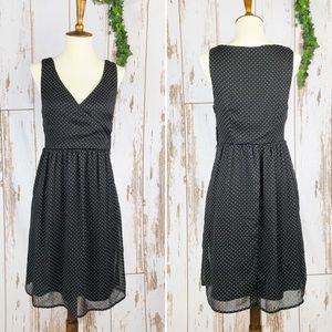 Polka Dot Dress EUC Fit & Flare Knee Length Small